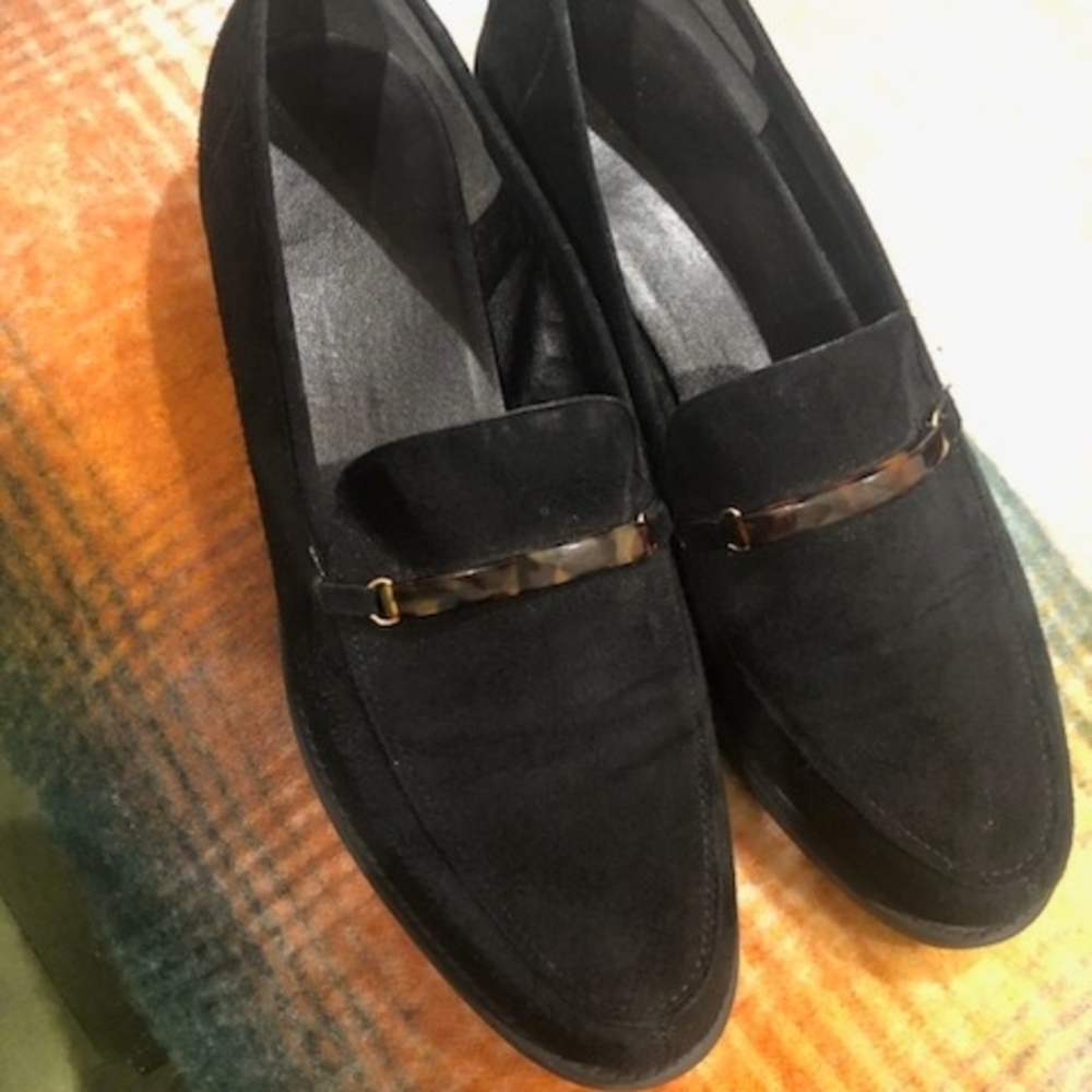 Bandolino Black Suede Loafers with Tortoise Accent